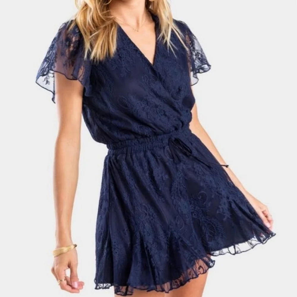 Navy blue lace romper - Picture 1 of 8